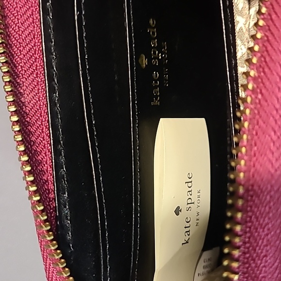 Kate Spade ♠️ pink patent leather Wristlet - Picture 5 of 6